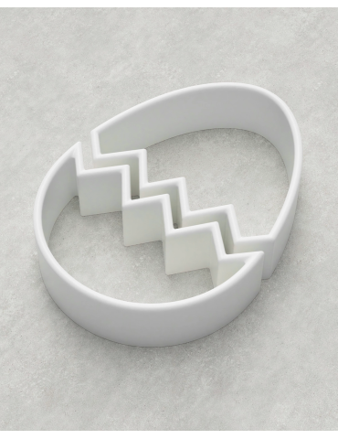 Cracked Egg 1 - Blanket Shaper 2