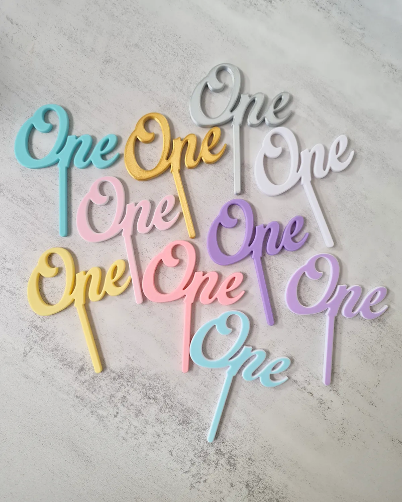 Cake Topper ‣ One ‣ Style 02